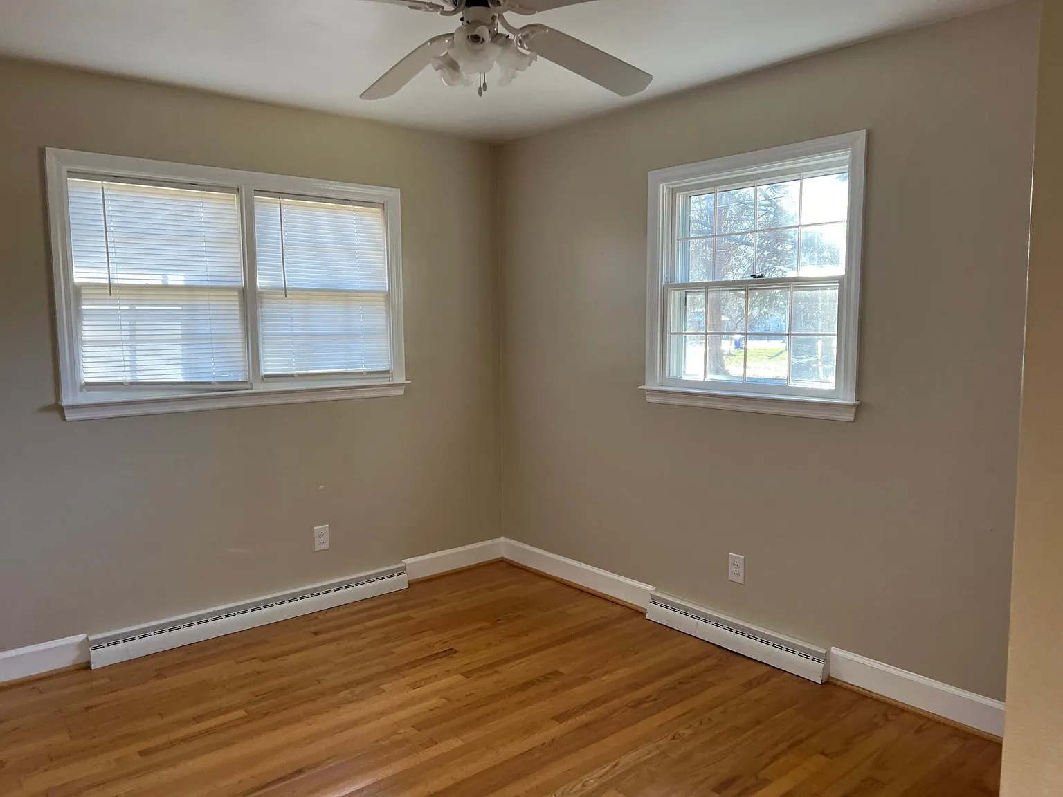 3 bed, 1.5 bath, 1628 sqft, $1,700 — Photo 3