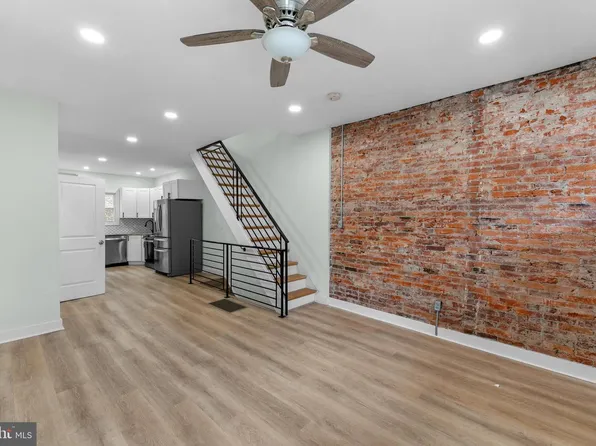 1806 S Taylor St, Philadelphia, PA 19145