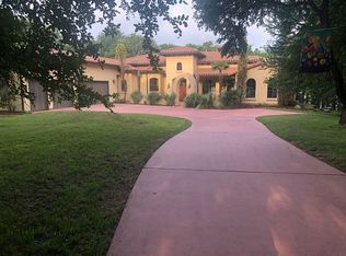 550 Diamond Point Dr, Oak Pt, TX 75068
