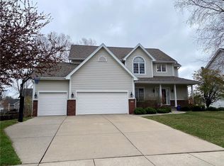 855 SE Oak Leaf Ln, Waukee, IA 50263