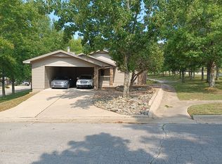 21 Wedgewood Dr, Holiday Island, AR 72631
