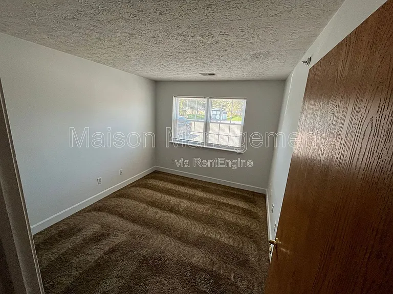 Gateway Apartments — Photo 10
