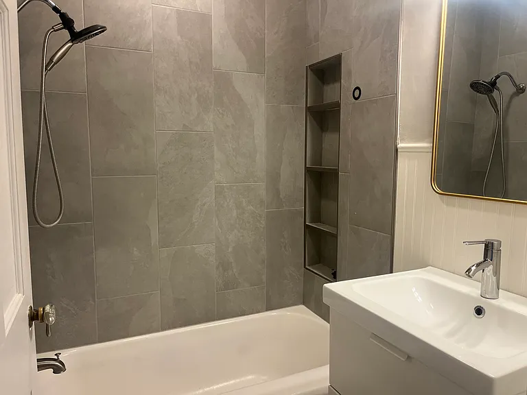 412 Sunset Blvd — Photo 12