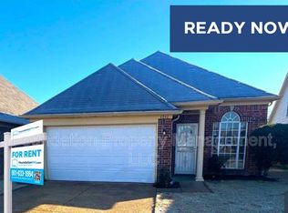 4840 Pine Forrest Dr, Memphis, TN 38125