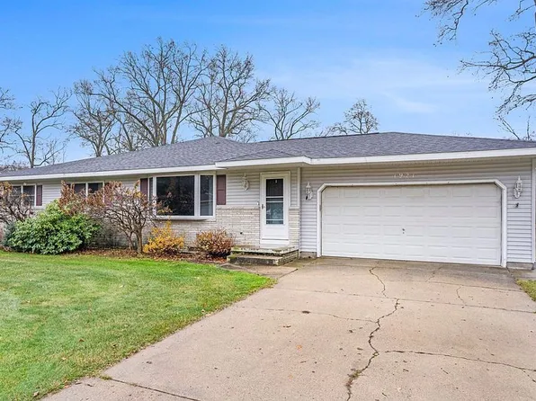 1921 Ora St, Muskegon, MI 49445