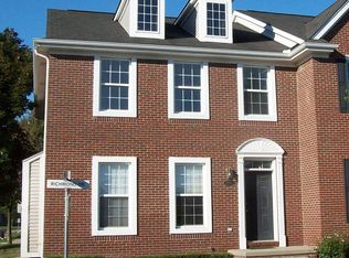 42681 Richmond Dr #29, Sterling Heights, MI