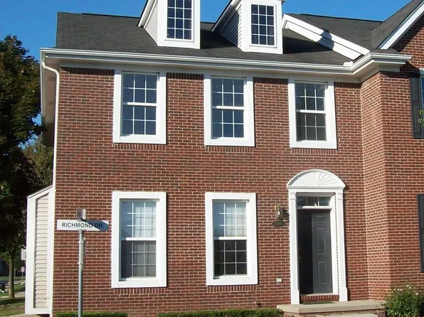 42681 Richmond Dr #29, Sterling Heights, MI 48313