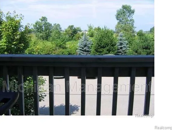 3107 Promenade Cir — Photo 16