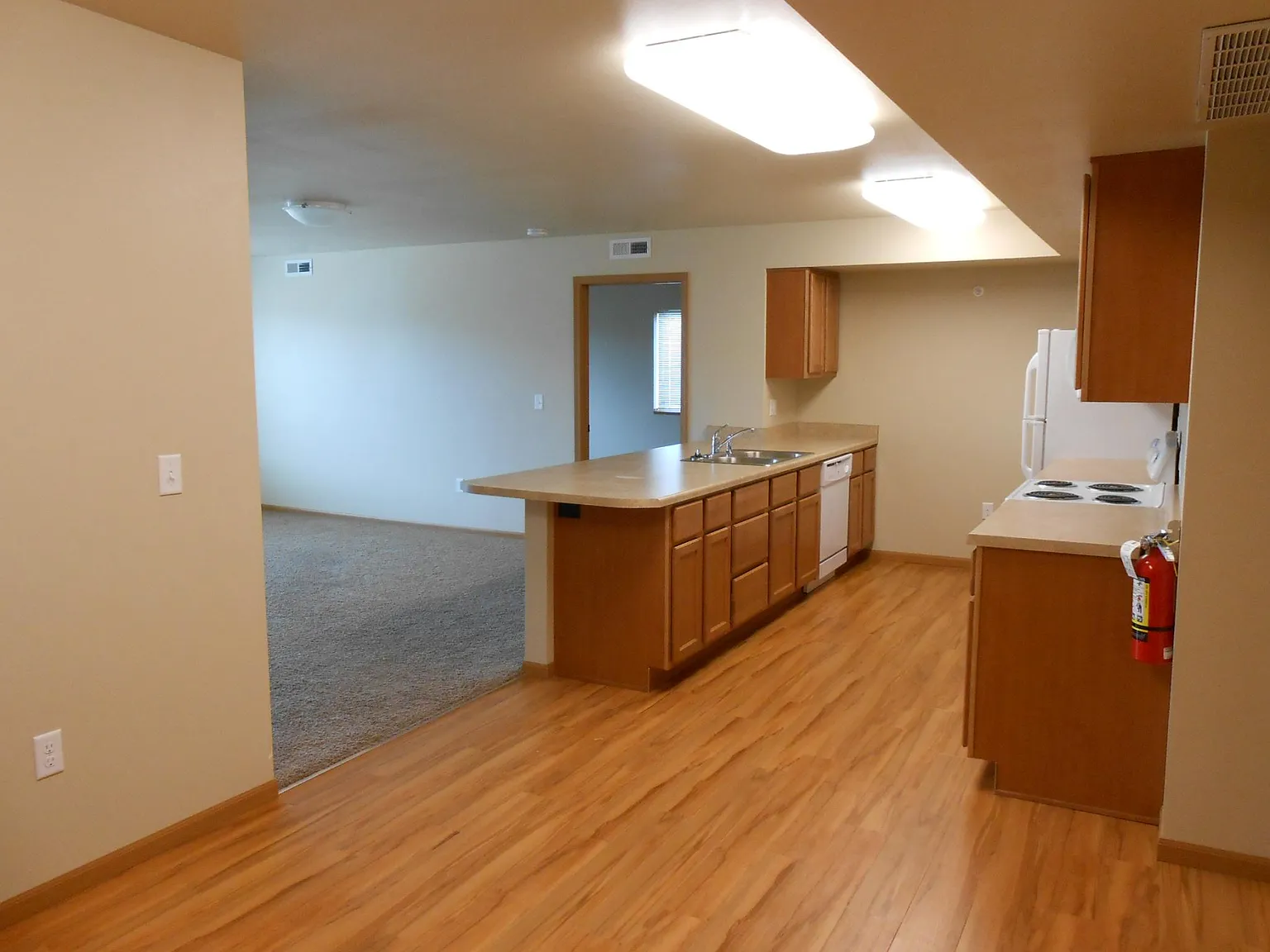 Villas on 4th — Photo 3