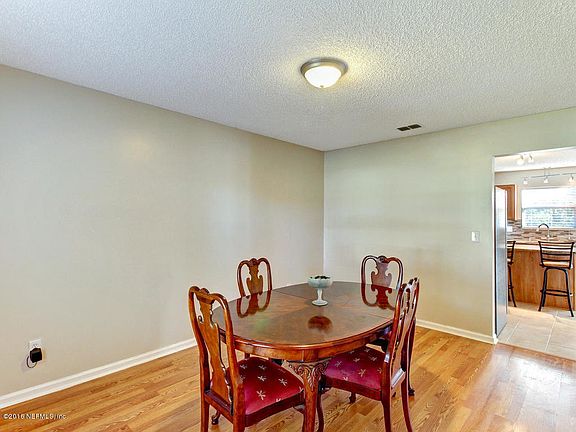 5th image of 12545 Shirley Oaks Dr