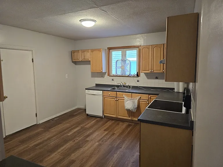 11 Arcola St #1 — Photo 9