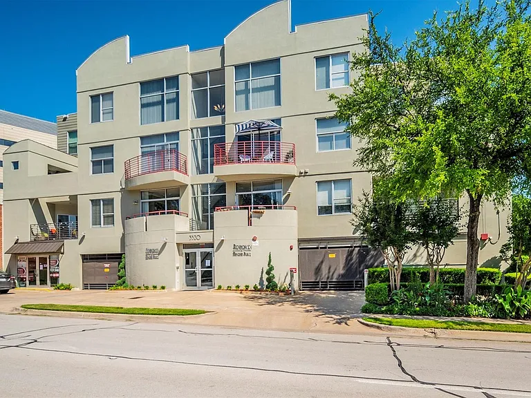 3333 Darcy St #2209 — Photo 2