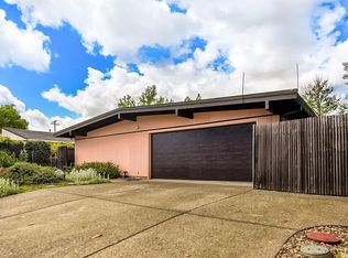 2005 Clearfield Way, Carmichael, CA 95608