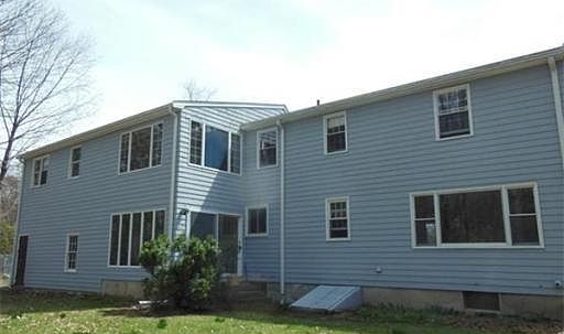 2nd image of 27 Otis St