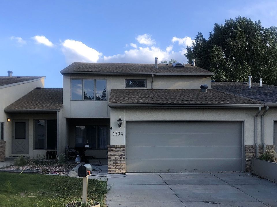 1st image of 1704 Sanders Dr