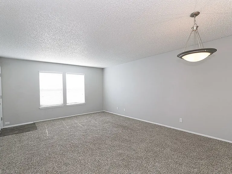 City Summit Apartments — Photo 36