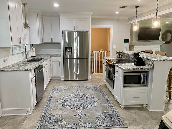 5th image of 515 McNair Ave
