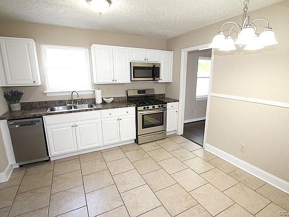 5th image of 3122 Vale St