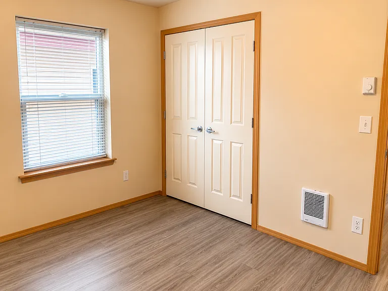 1016 N Garden St — Photo 30
