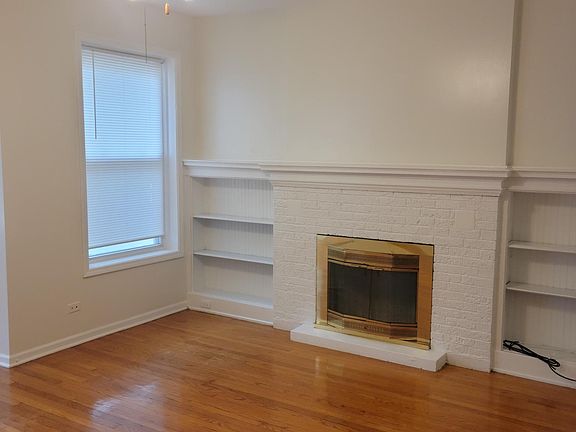 2nd image of 5834 N Glenwood Ave #1