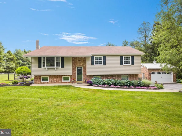 430 Lewisville Rd, Lincoln University, PA 19352