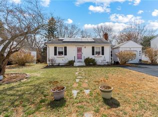 137 Kiwanee Rd, Warwick, RI 02888