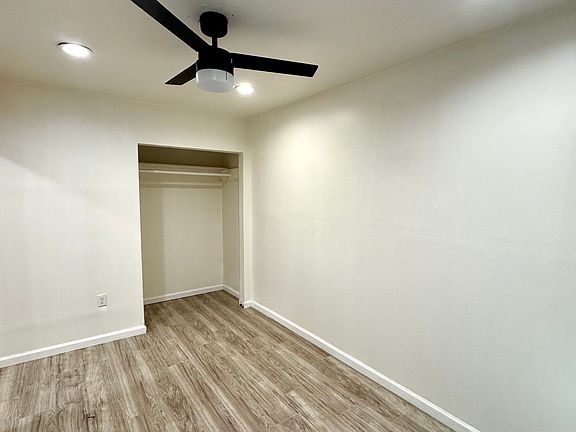 5th image of 2820 32nd Ave #C