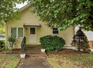 207 N Gardner St, West Frankfort, IL 62896