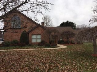 126 French Island Rd, Perryopolis, PA 15473