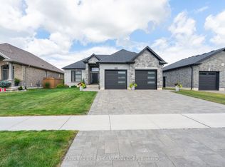 16 Foxborough Pl, Thames Centre, ON