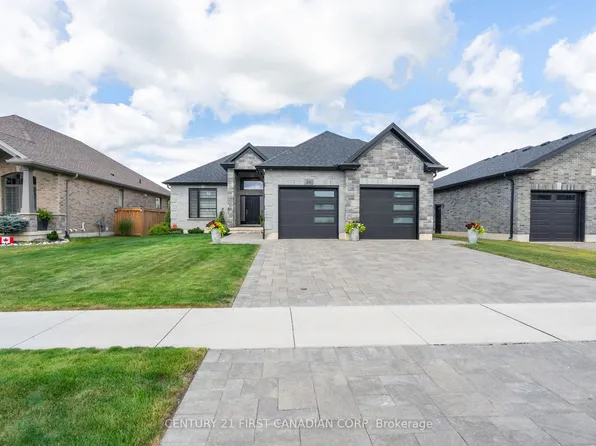 16 Foxborough Pl, Thames Centre, ON N0M 2P0