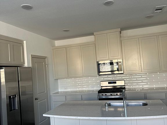2nd image of 4543 Cypress Thorn Dr