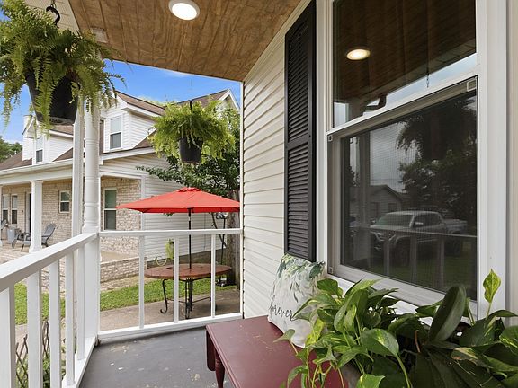 4th image of 609 Eagle Ct