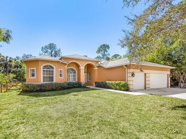 1440 16th Ave NE, Naples, FL 34120