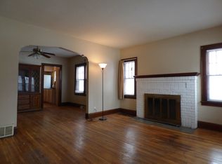 2359 Thomas Ave N, Minneapolis, MN 55411