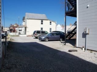 113 High St APT 2E, Hanover, PA 17331