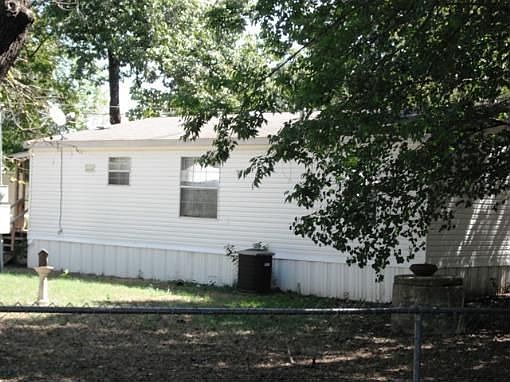 5th image of 216 S Runnels St