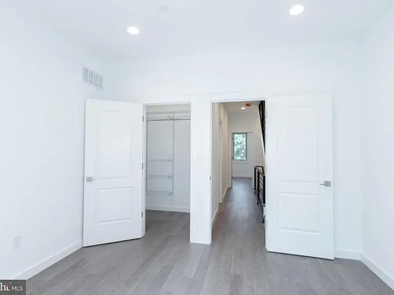 1208 N Etting St — Photo 6