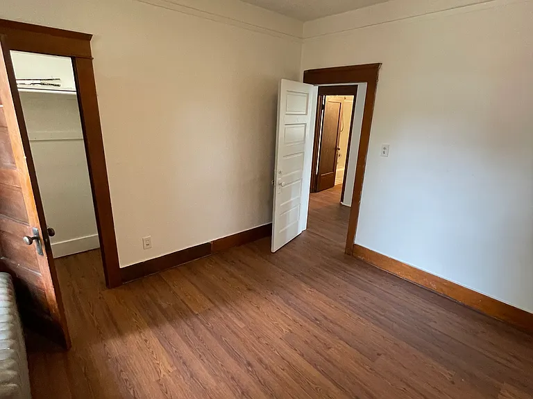 2089 S Logan St — Photo 12
