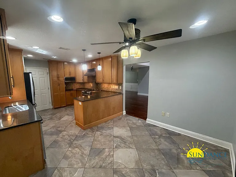 4504 Boca Dr — Photo 11