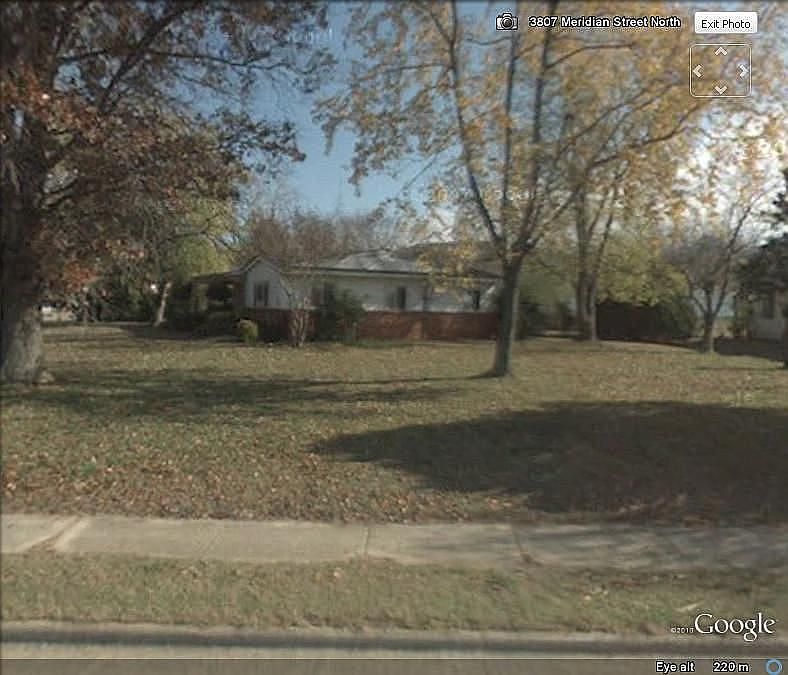 2nd image of 100 Whitney Ave NE
