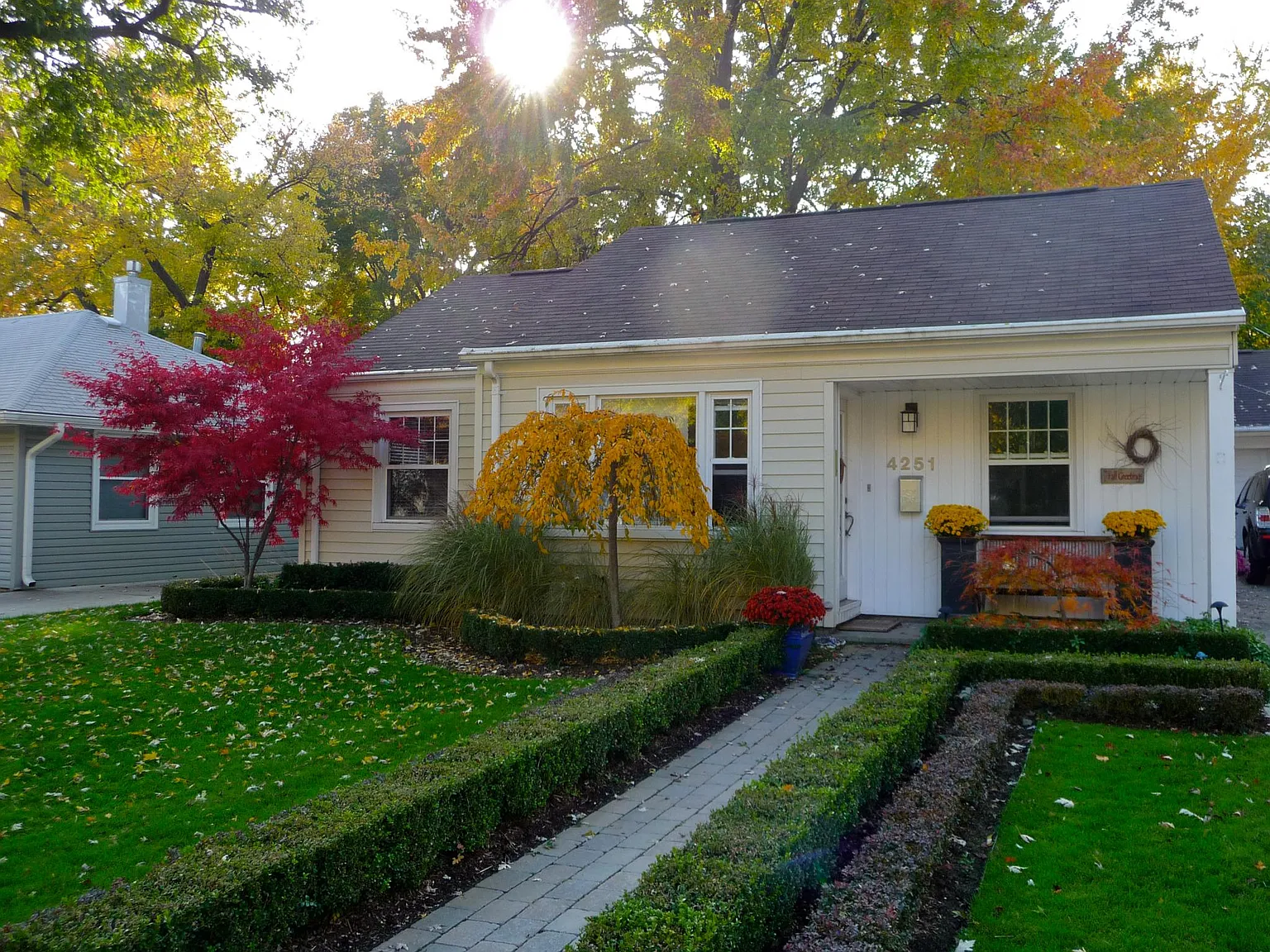 4251 Olivia Avenue — Photo 2