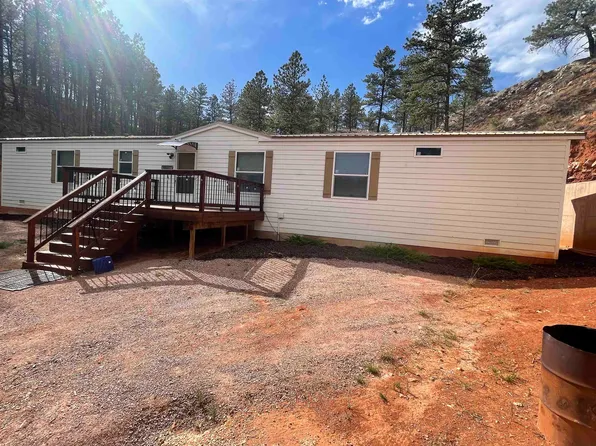 27651 Country View Dr, Hot Springs, SD 57747
