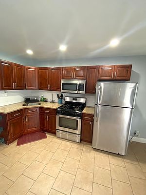 3rd image of 108-19 Fern Pl