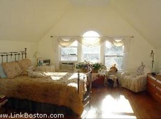 20 Russell St #2, Arlington, MA 02476