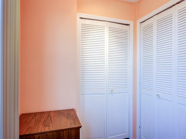 66-36 Yellowstone Boulevard image 12 of 22