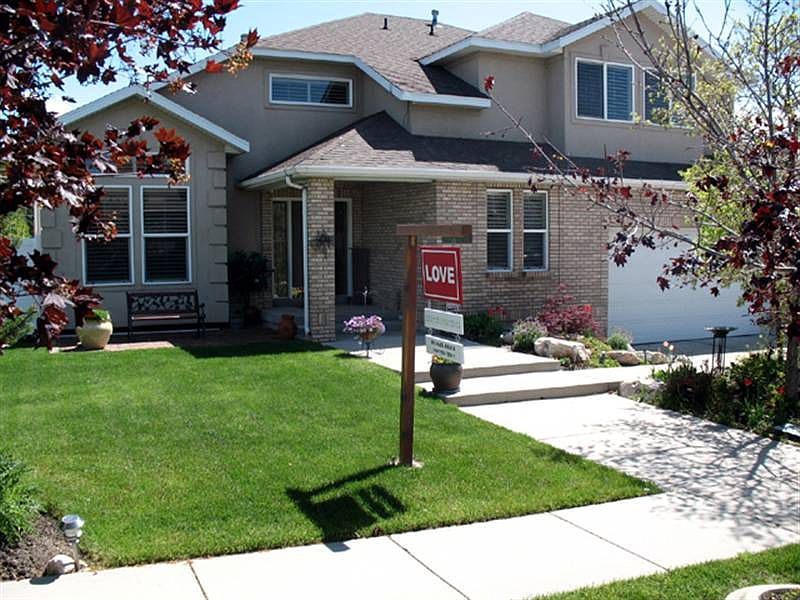 1st image of 1358 E Farm Meadow Ln