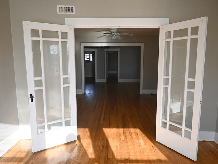 3506 Jackson St — Photo 23