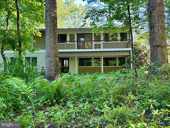 4th image of 8 Park Overlook Ct