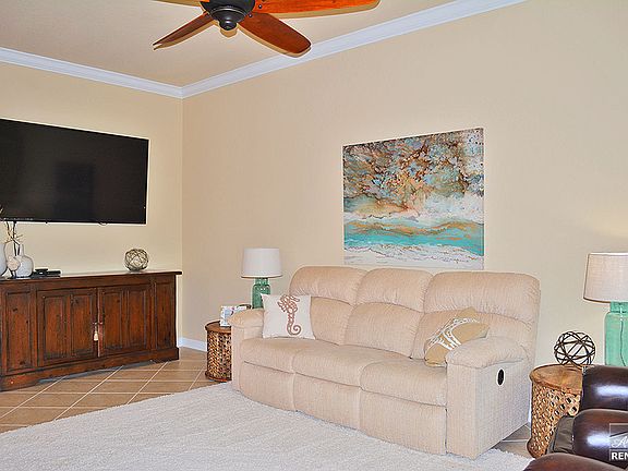 4th image of 8557 Via Garibaldi Cir